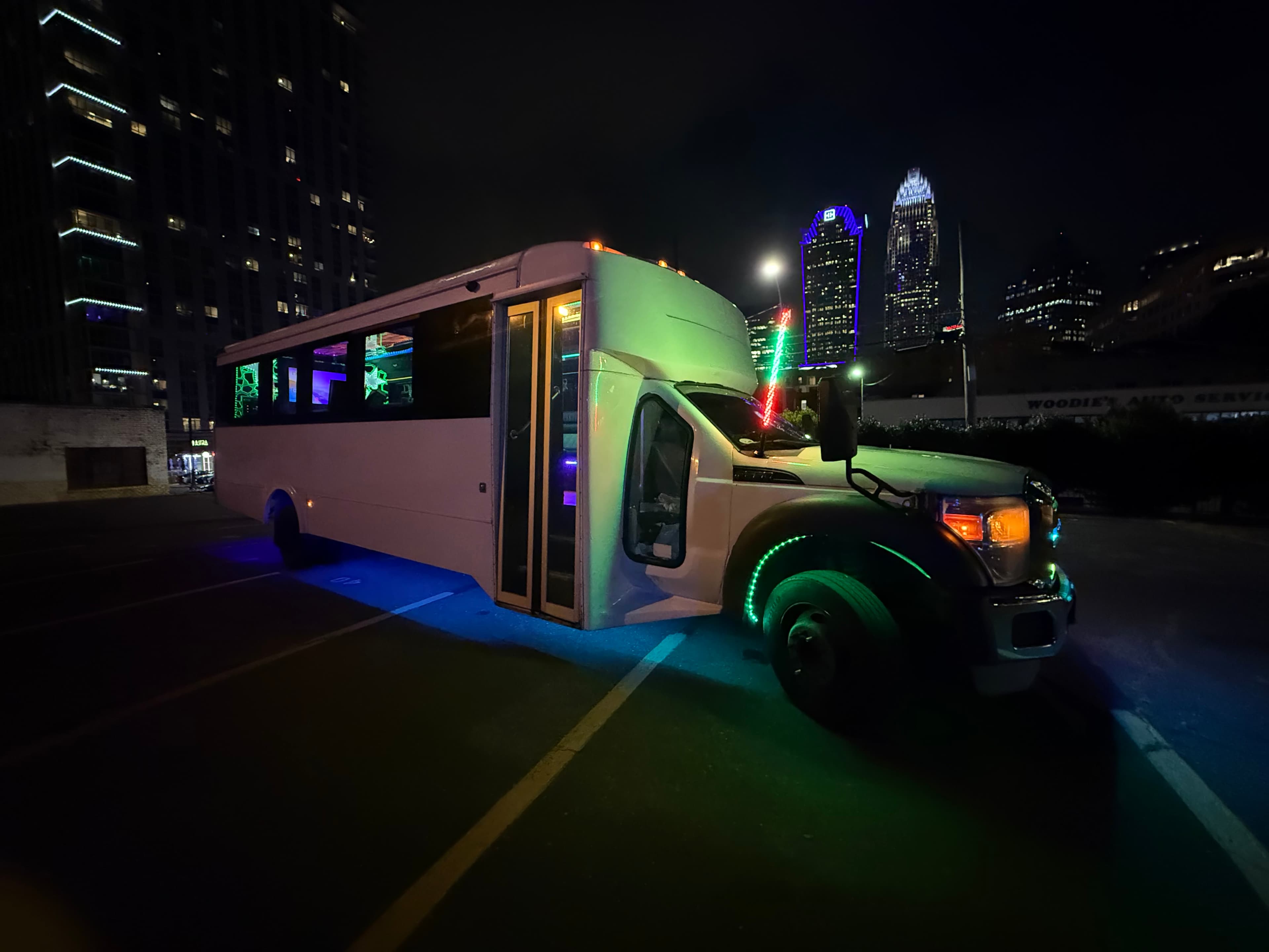 Concert crowd at a Charlotte amphitheater show — party bus concert transportation by Prestige Worldwide